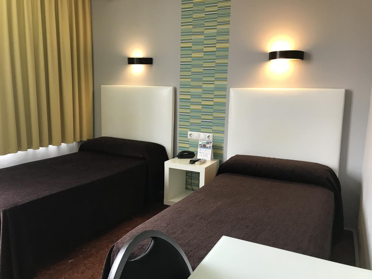 Hostal Restaurante Estacion Jaén Szoba fotó