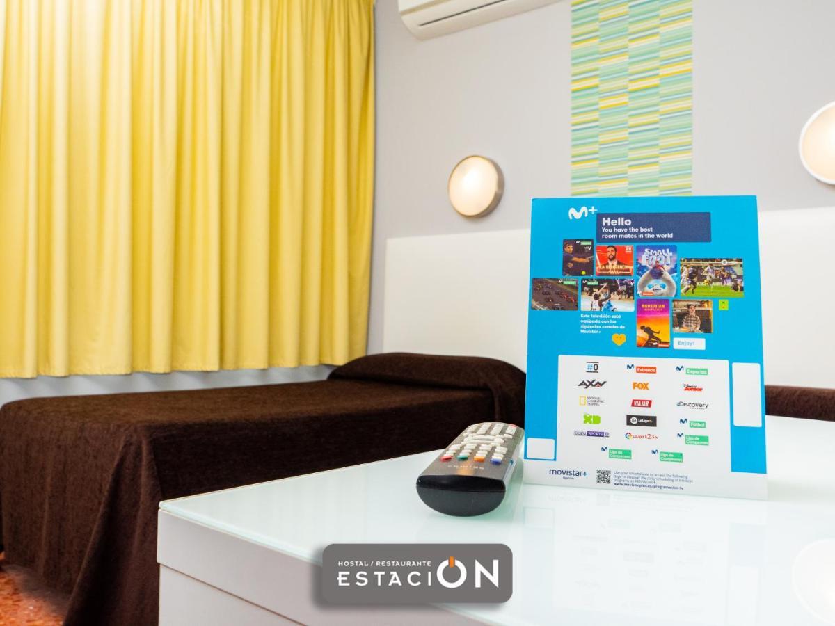 Hostal Restaurante Estacion Jaén Kültér fotó